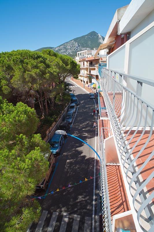Piccolo Hotel Nuova Gestione Cala Gonone Exterior photo